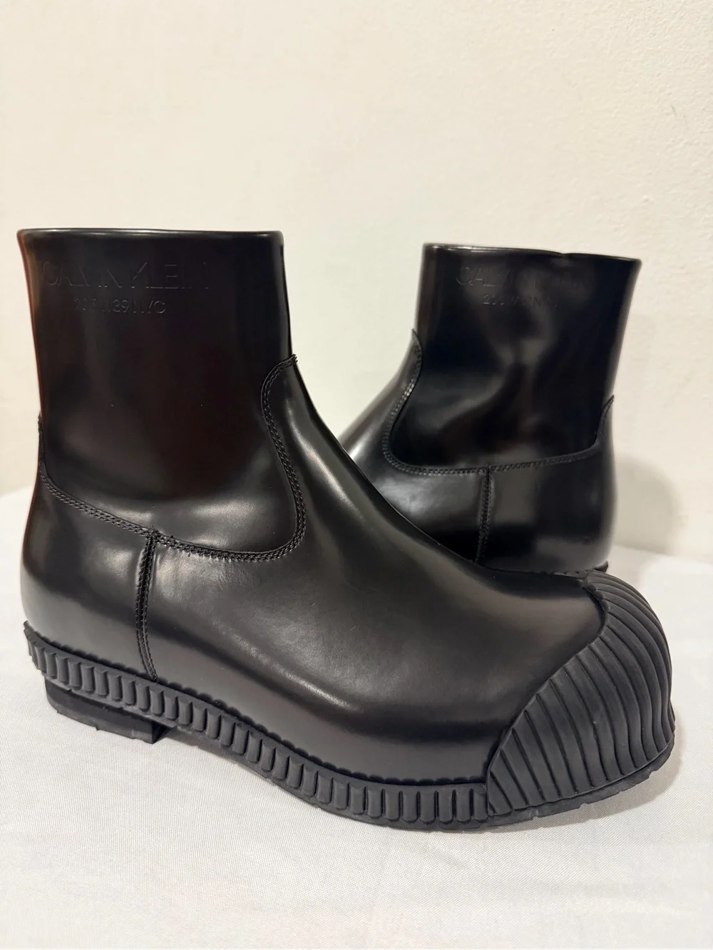 Calvin Klein Black Rubber Toe Cap Boots size US 7W